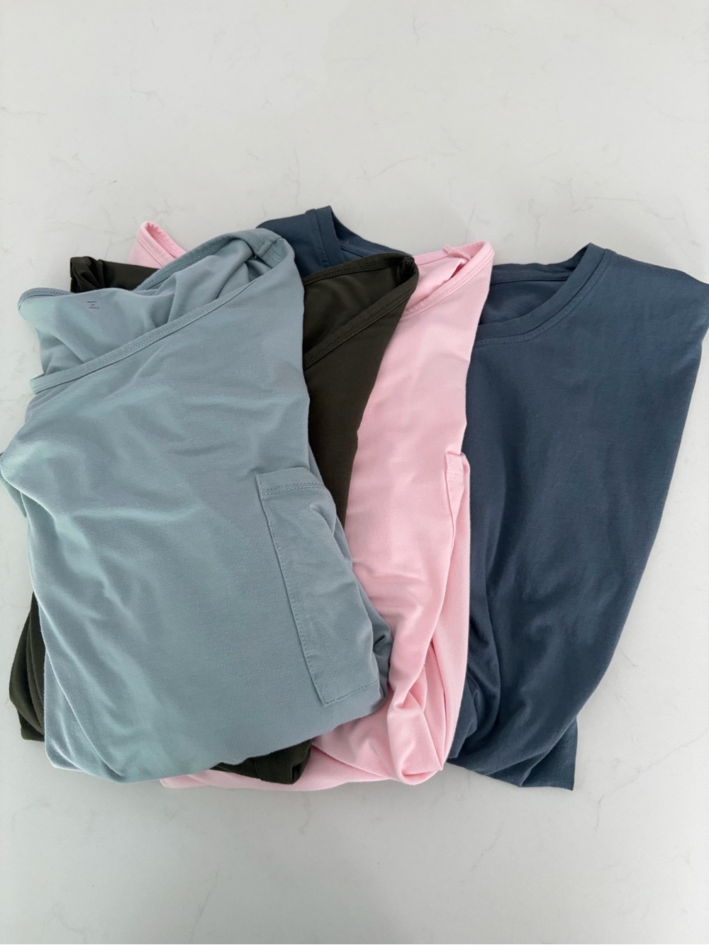 4 Cozy Earth Short Sleeve Tees 2XL